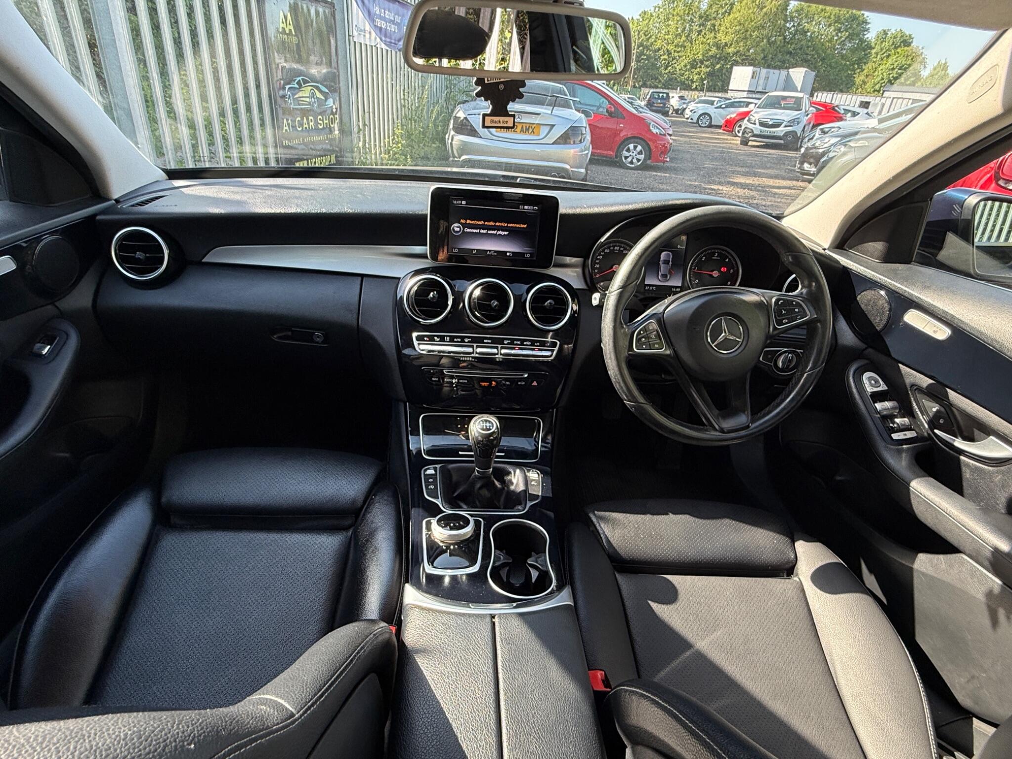 2017 Mercedes-Benz C Class image 24