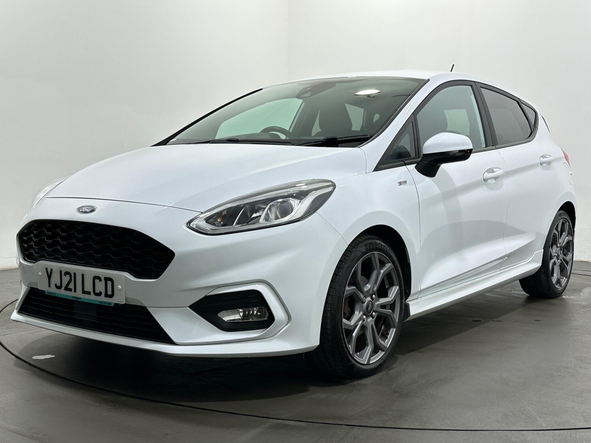 Ford Fiesta view 51