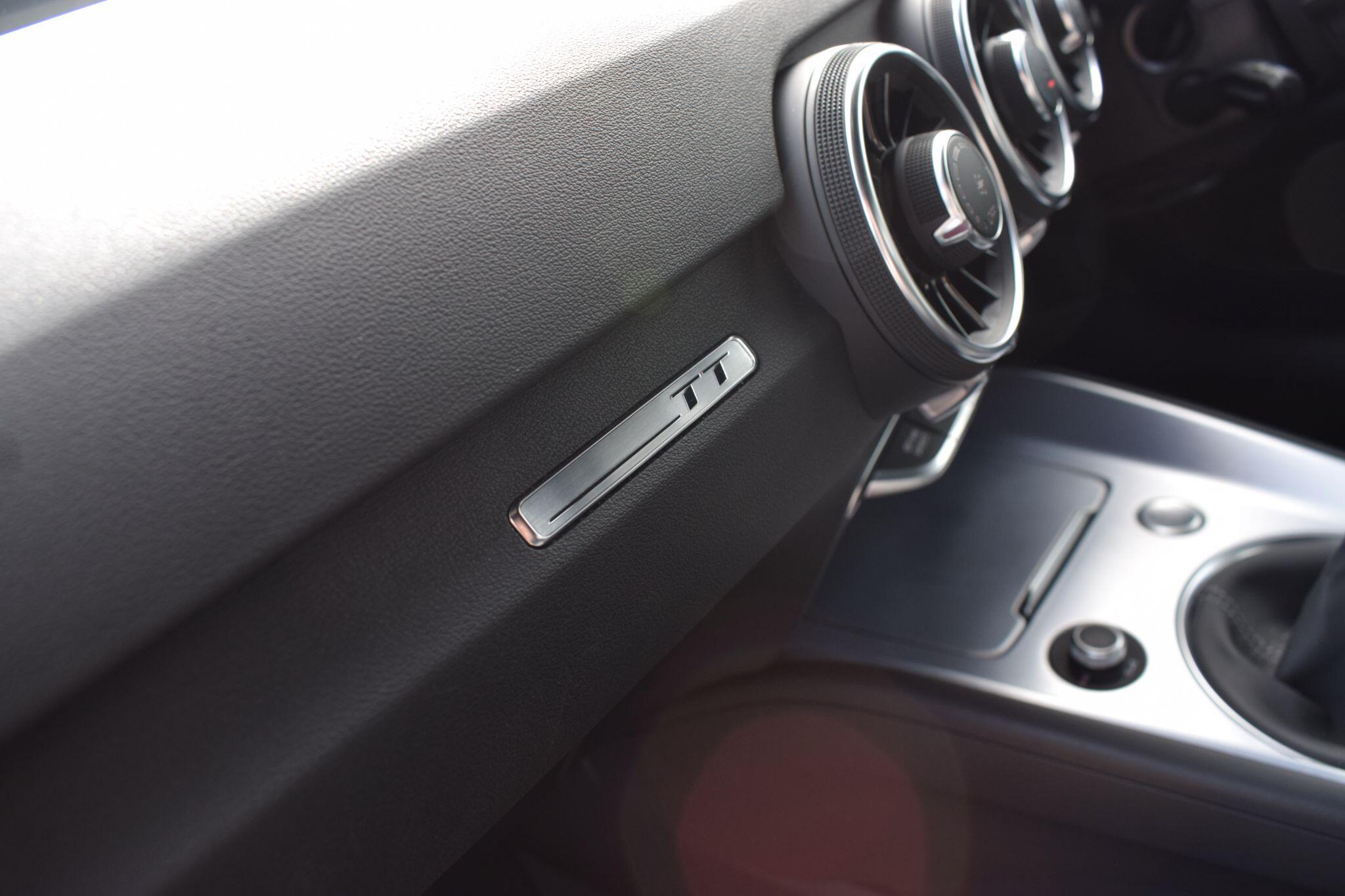 Audi TT view 13