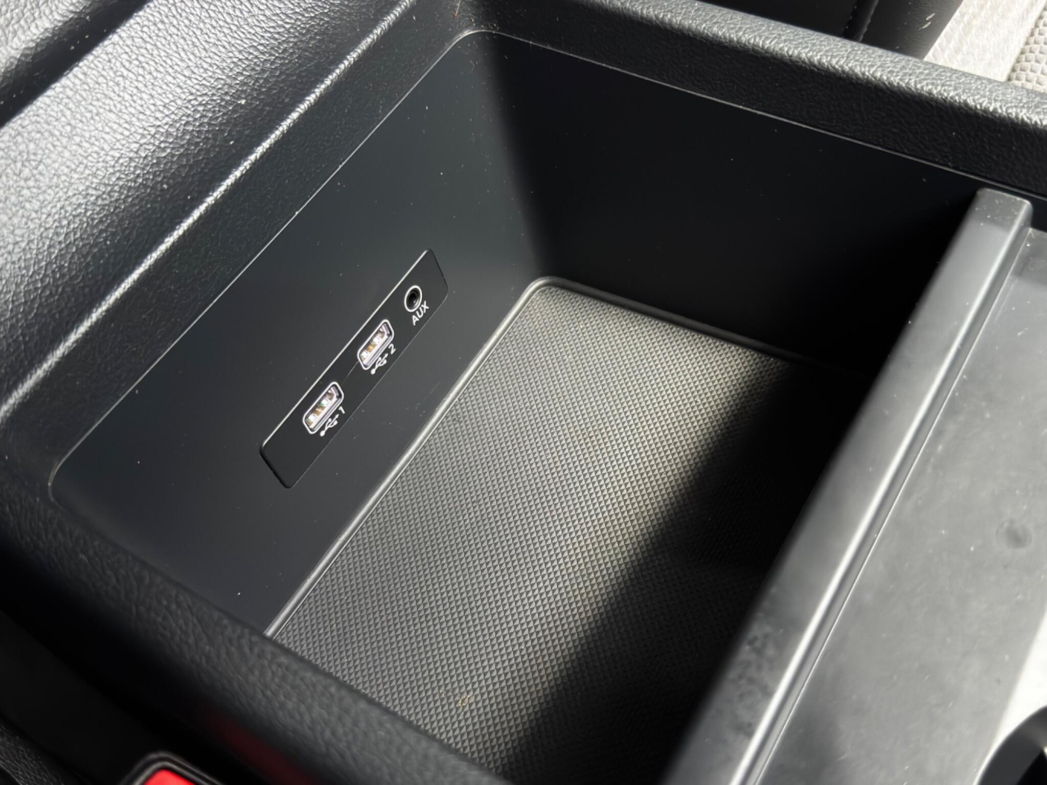 Audi Q5 view 35