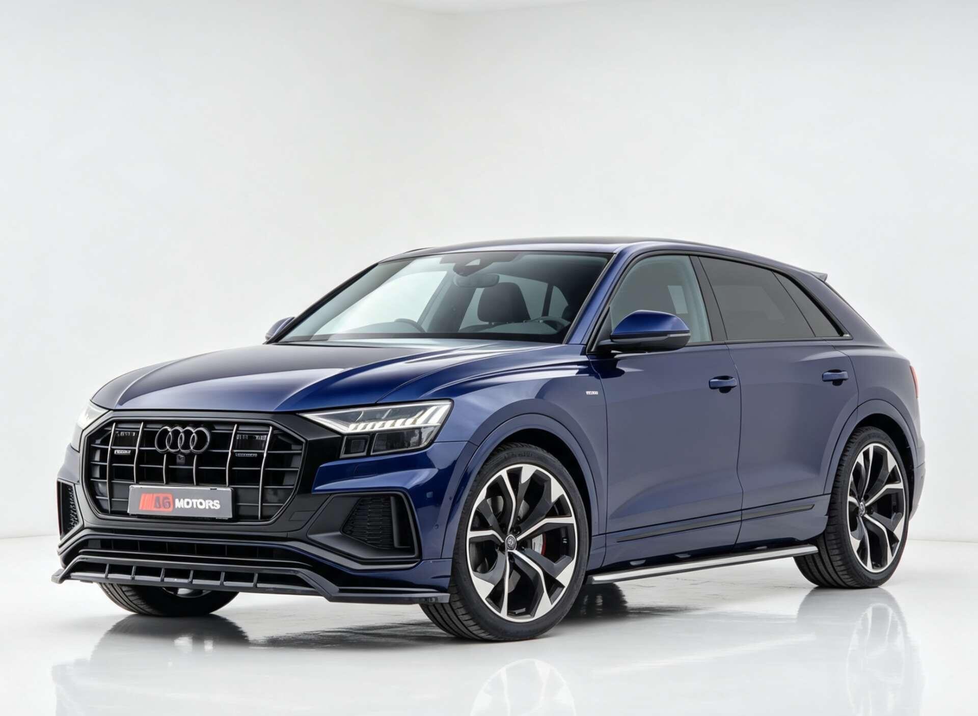 Audi Q8 view 7