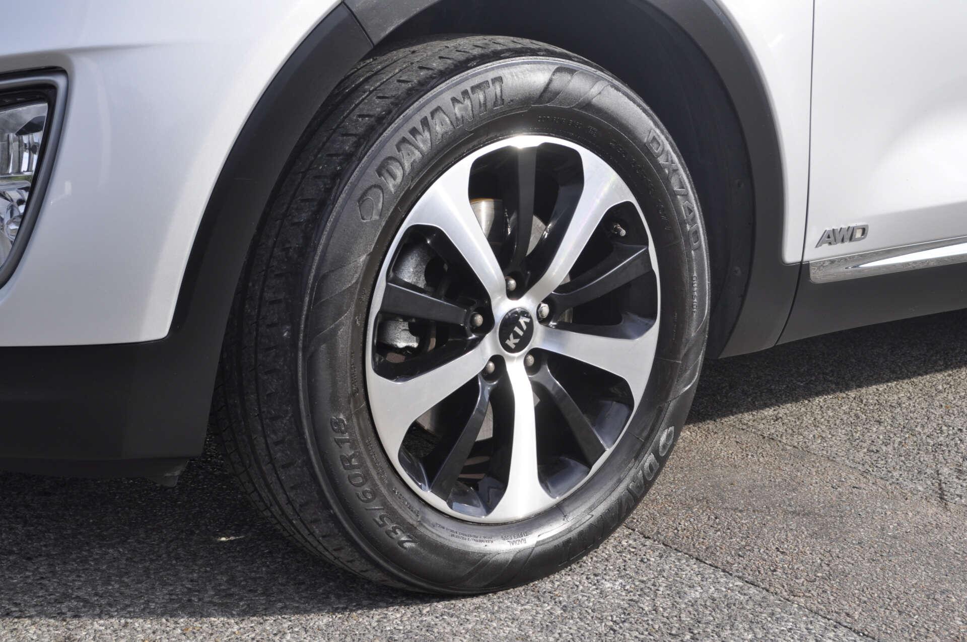 Kia Sorento view 32