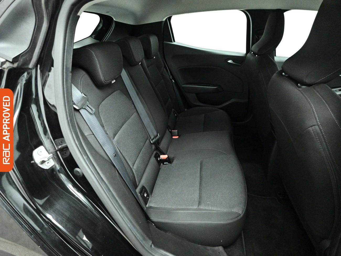 Renault Clio view 12
