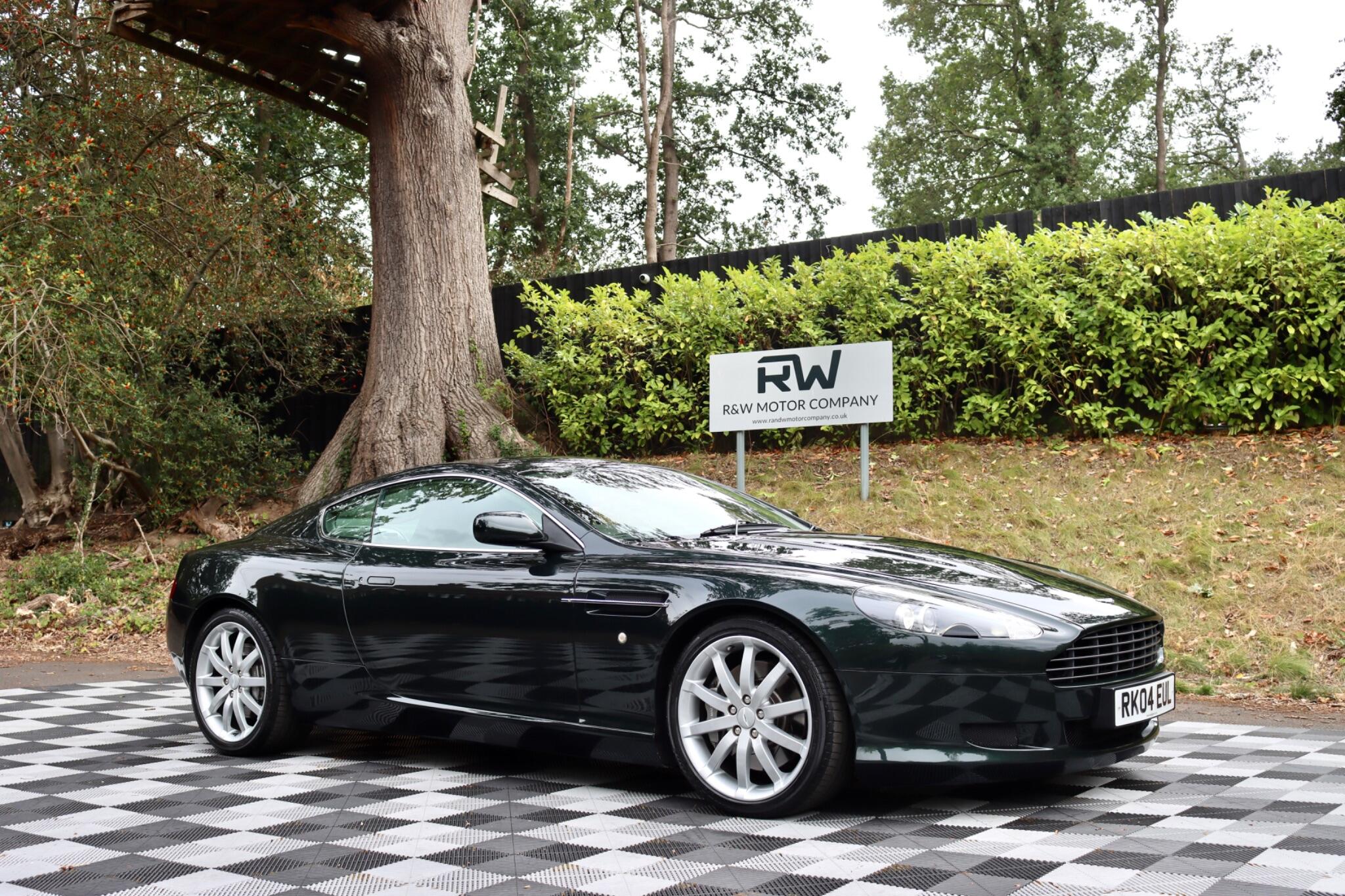 Aston Martin DB9 view 20