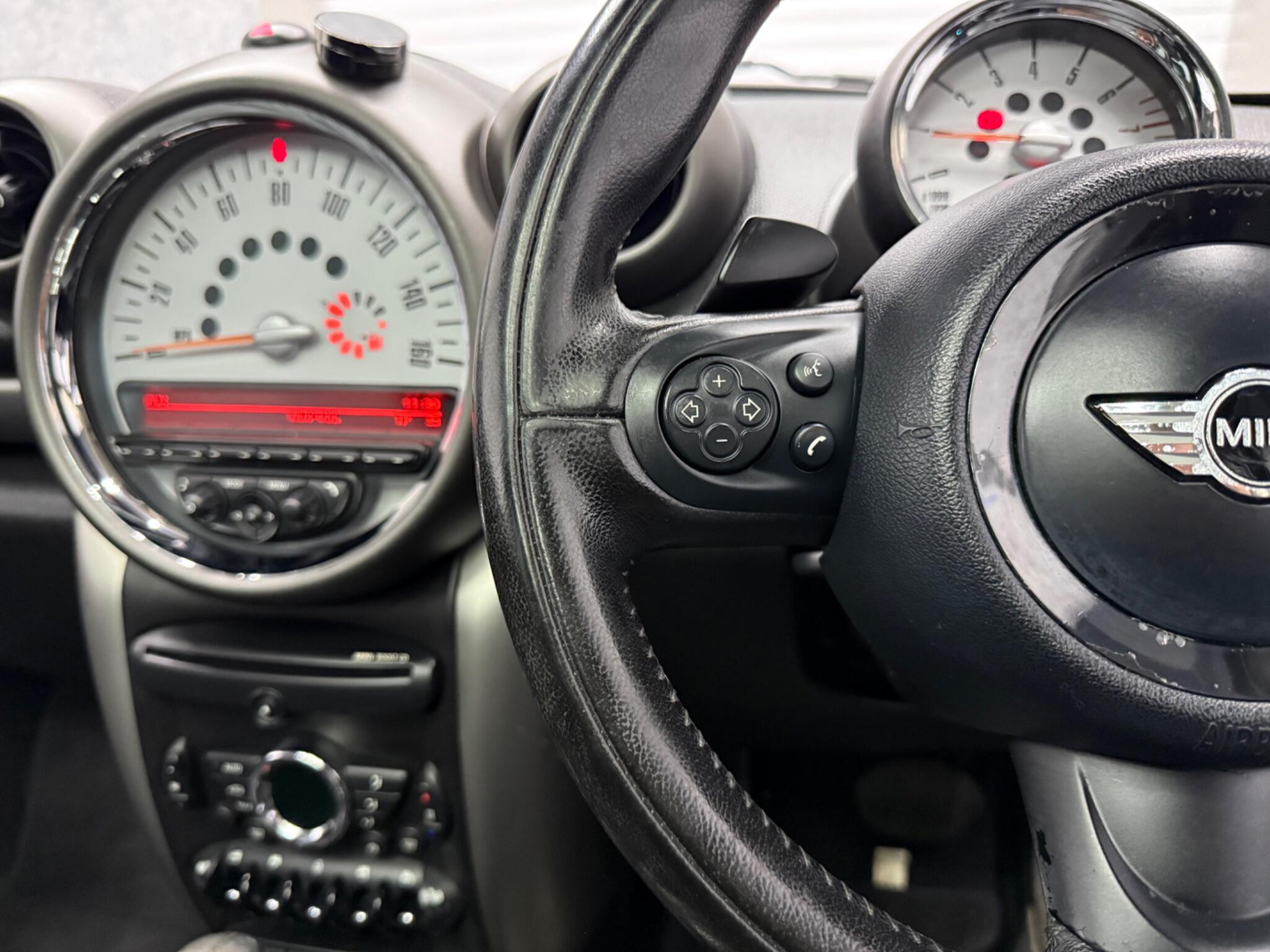 Mini Countryman view 10