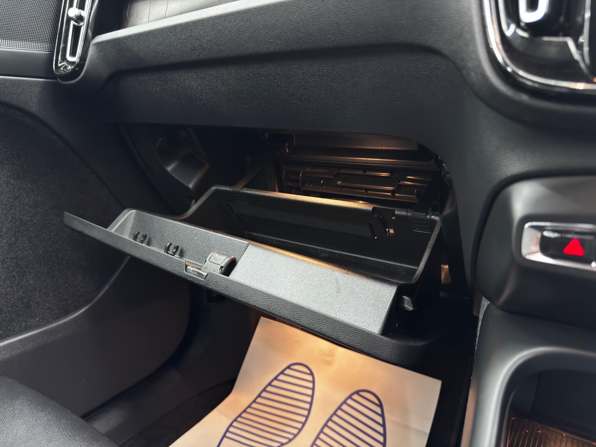 Volvo XC40 view 37