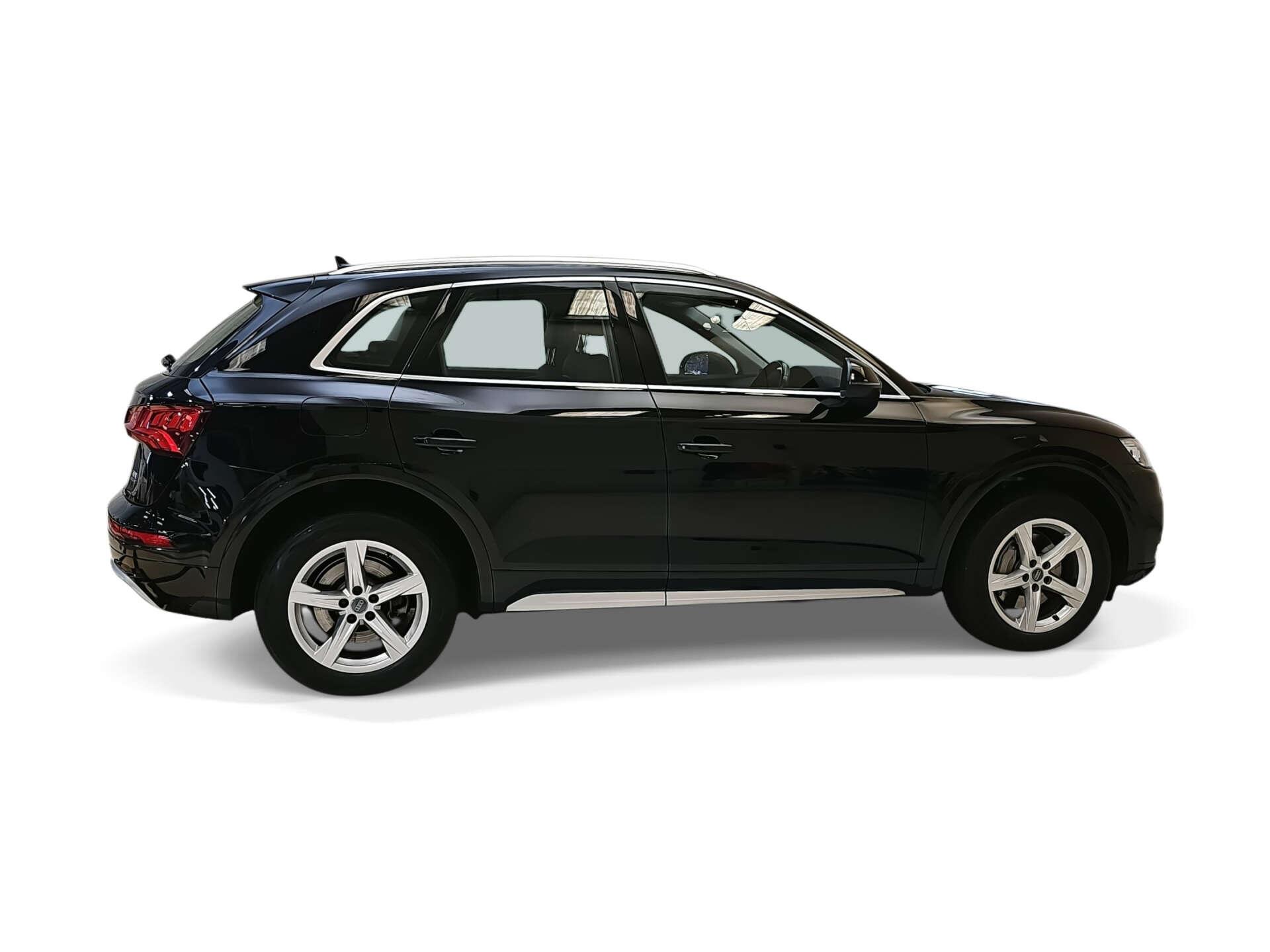 Audi Q5 view 7