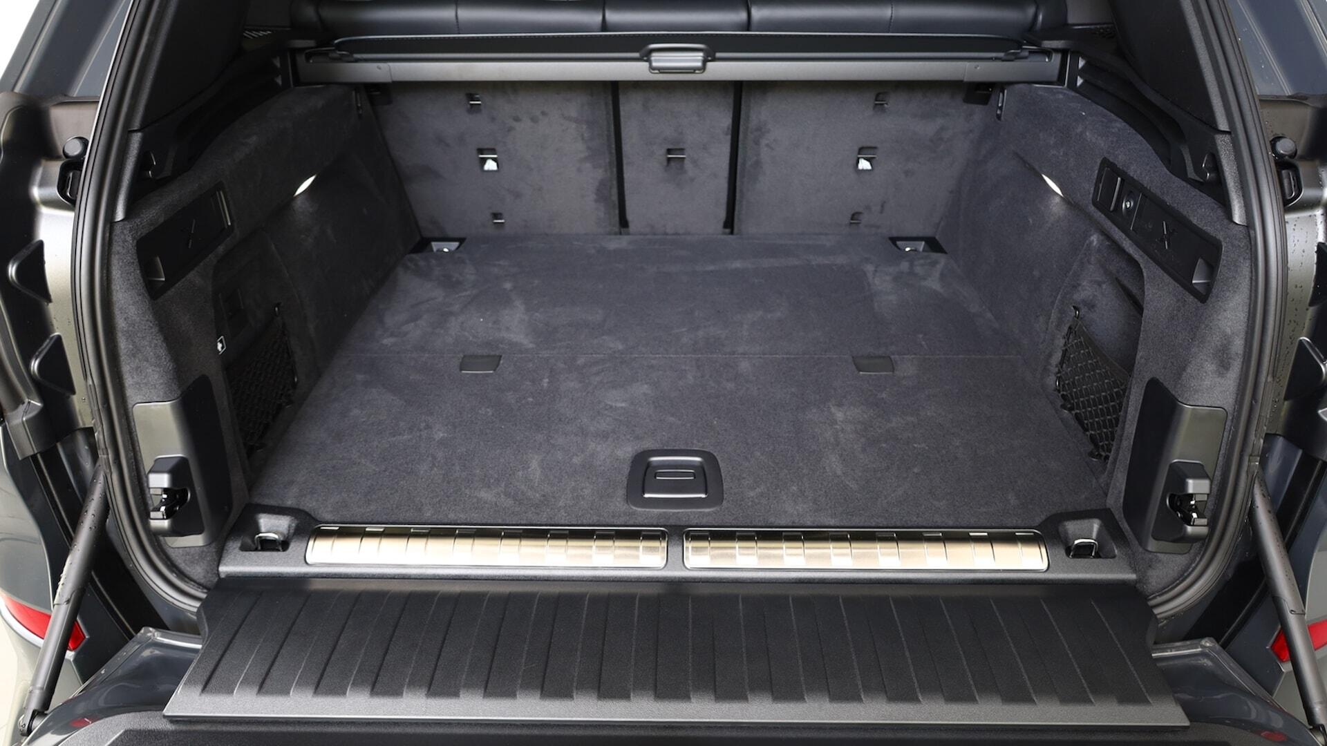 BMW X5 view 13