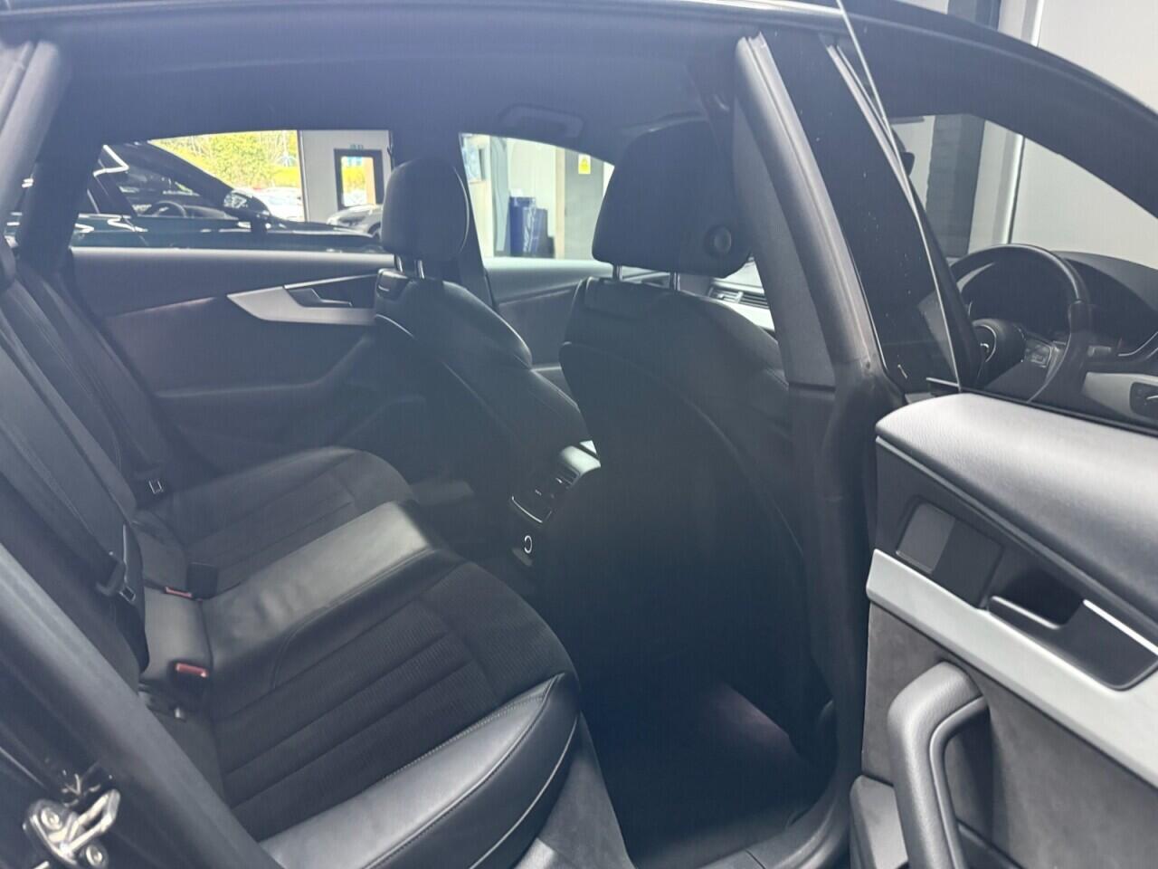 Audi A5 view 37
