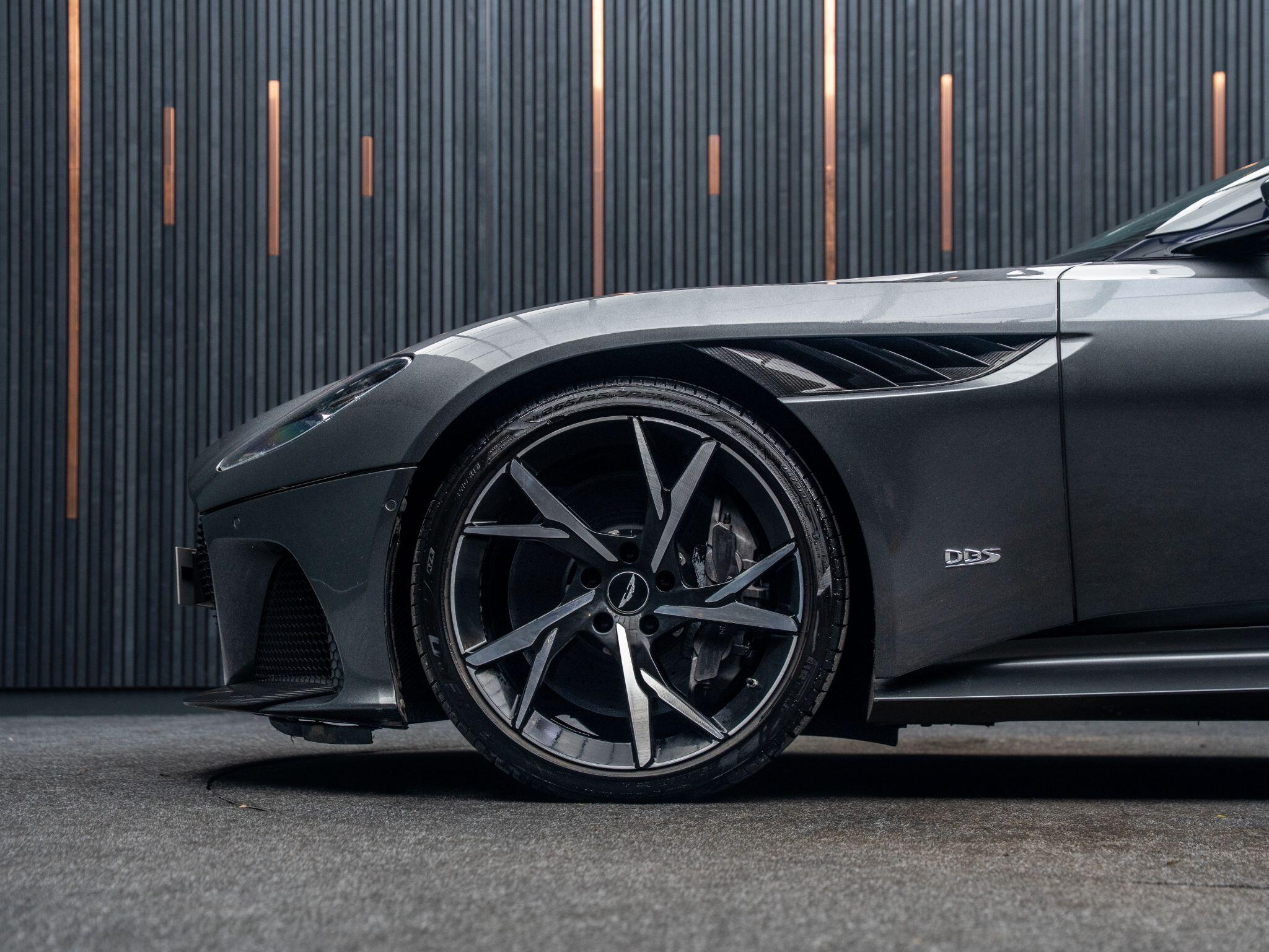 Aston Martin DBS view 15