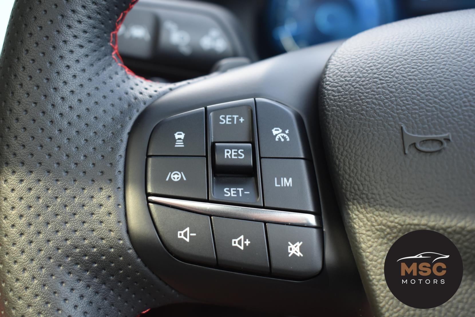 Ford Focus view 57
