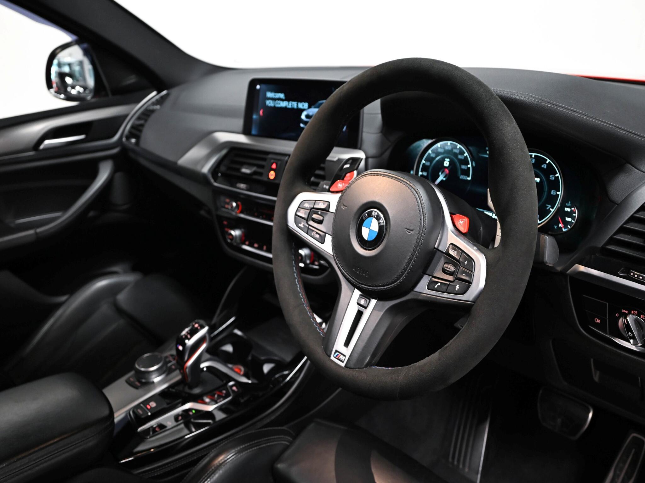 BMW X4 M view 41