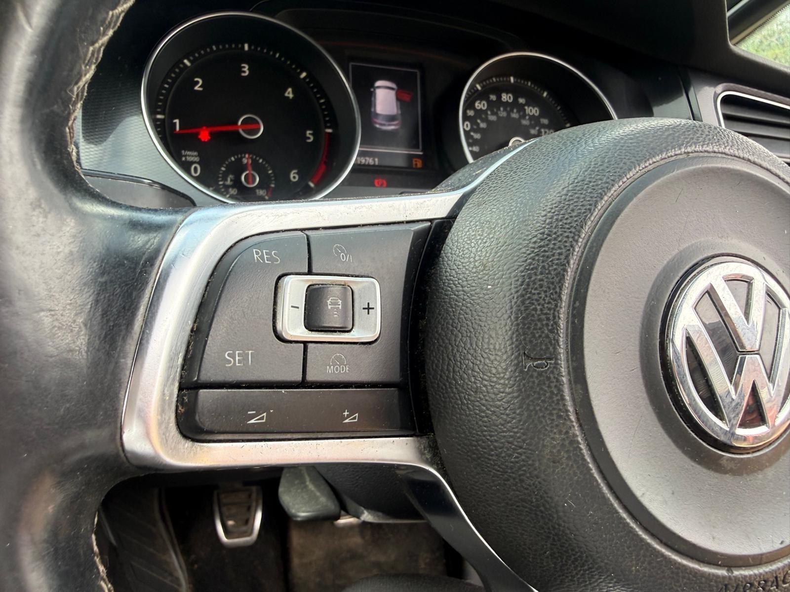 Volkswagen Golf view 26
