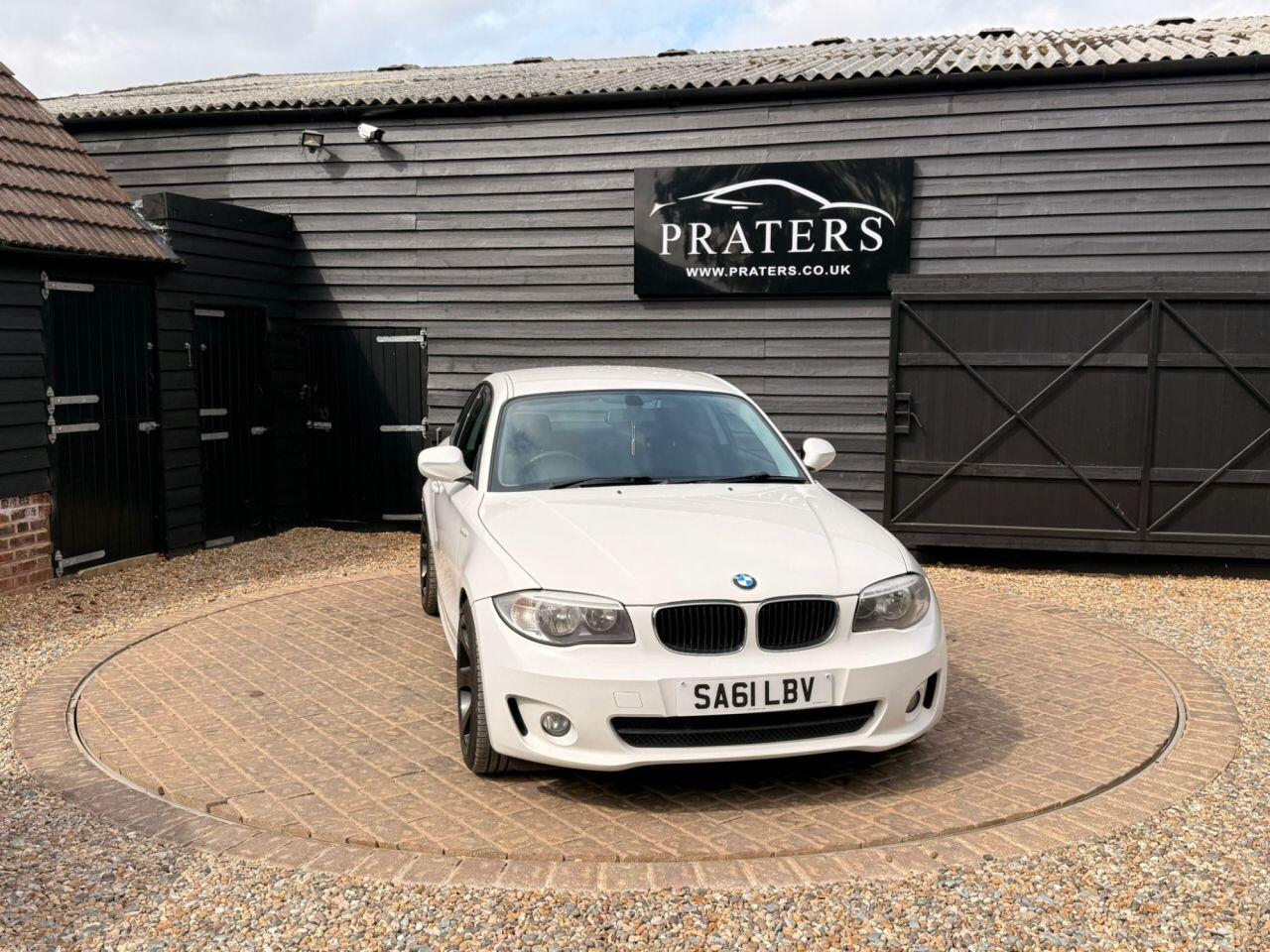 BMW 1 Series view 18