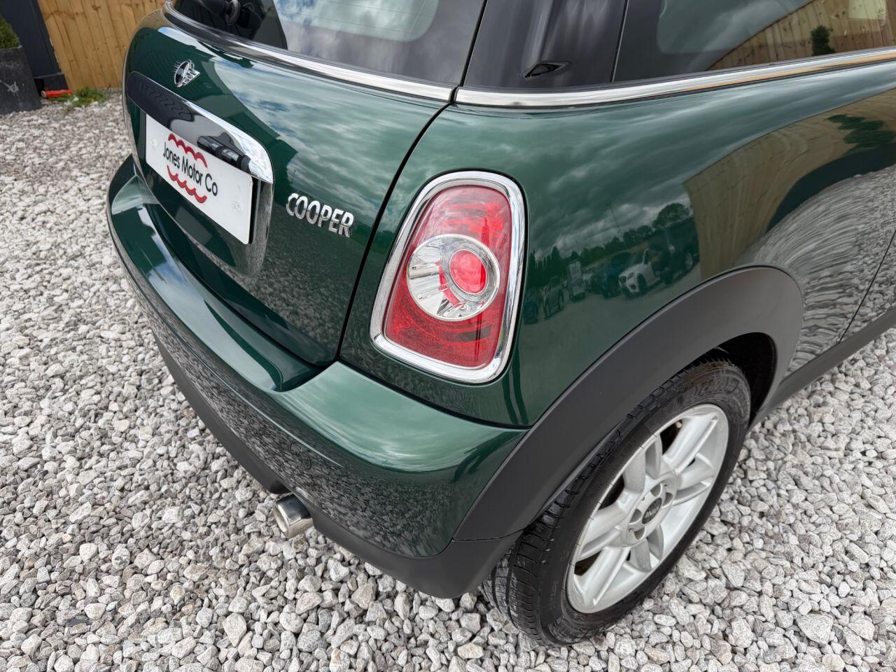 Mini Hatch view 9