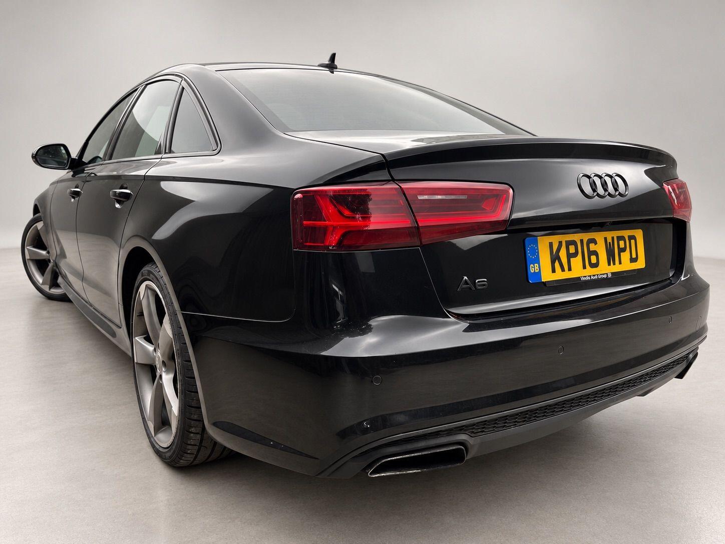 Audi A6 view 10