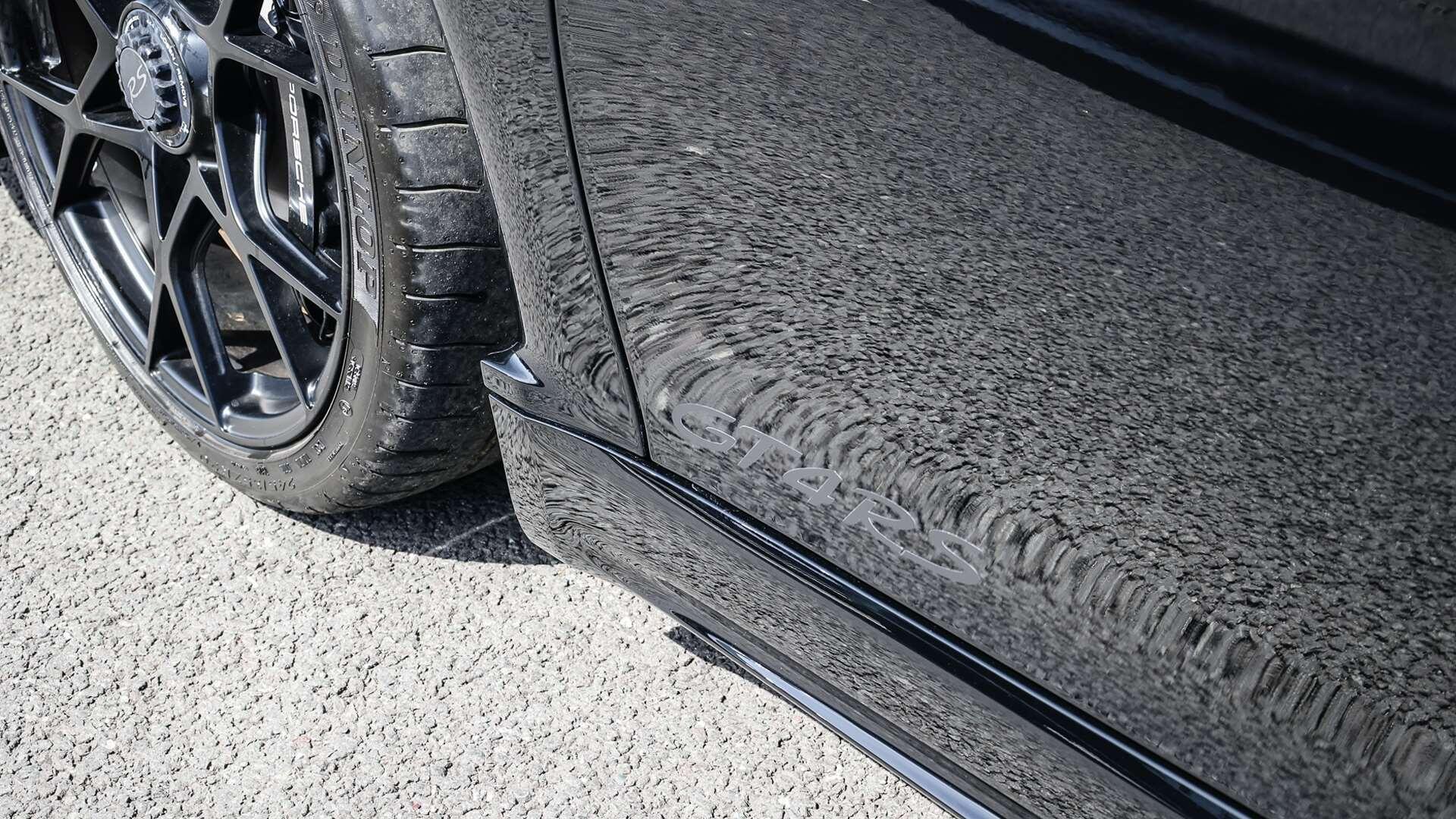 Porsche Cayman view 29