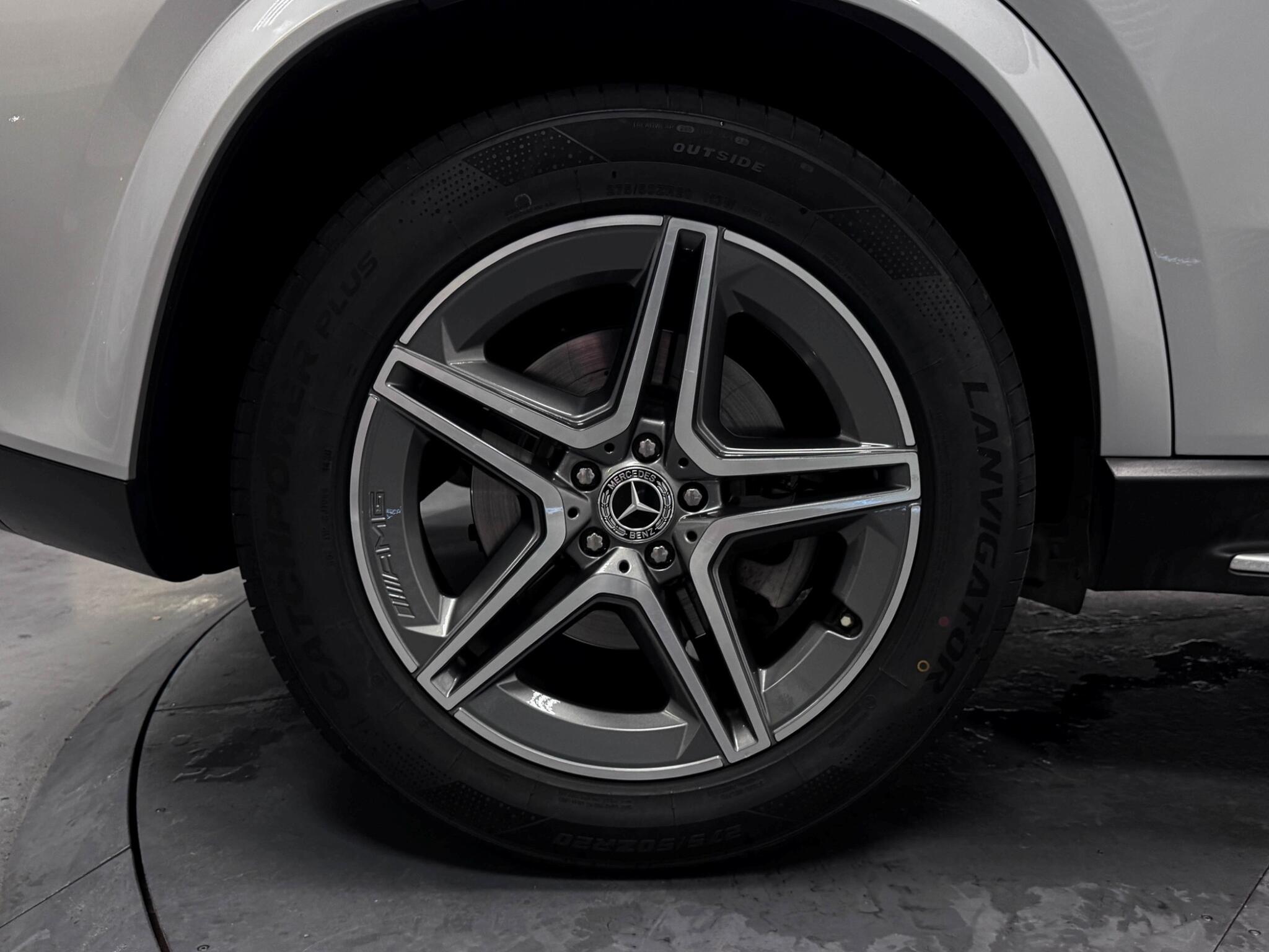 Mercedes-Benz Gle view 73