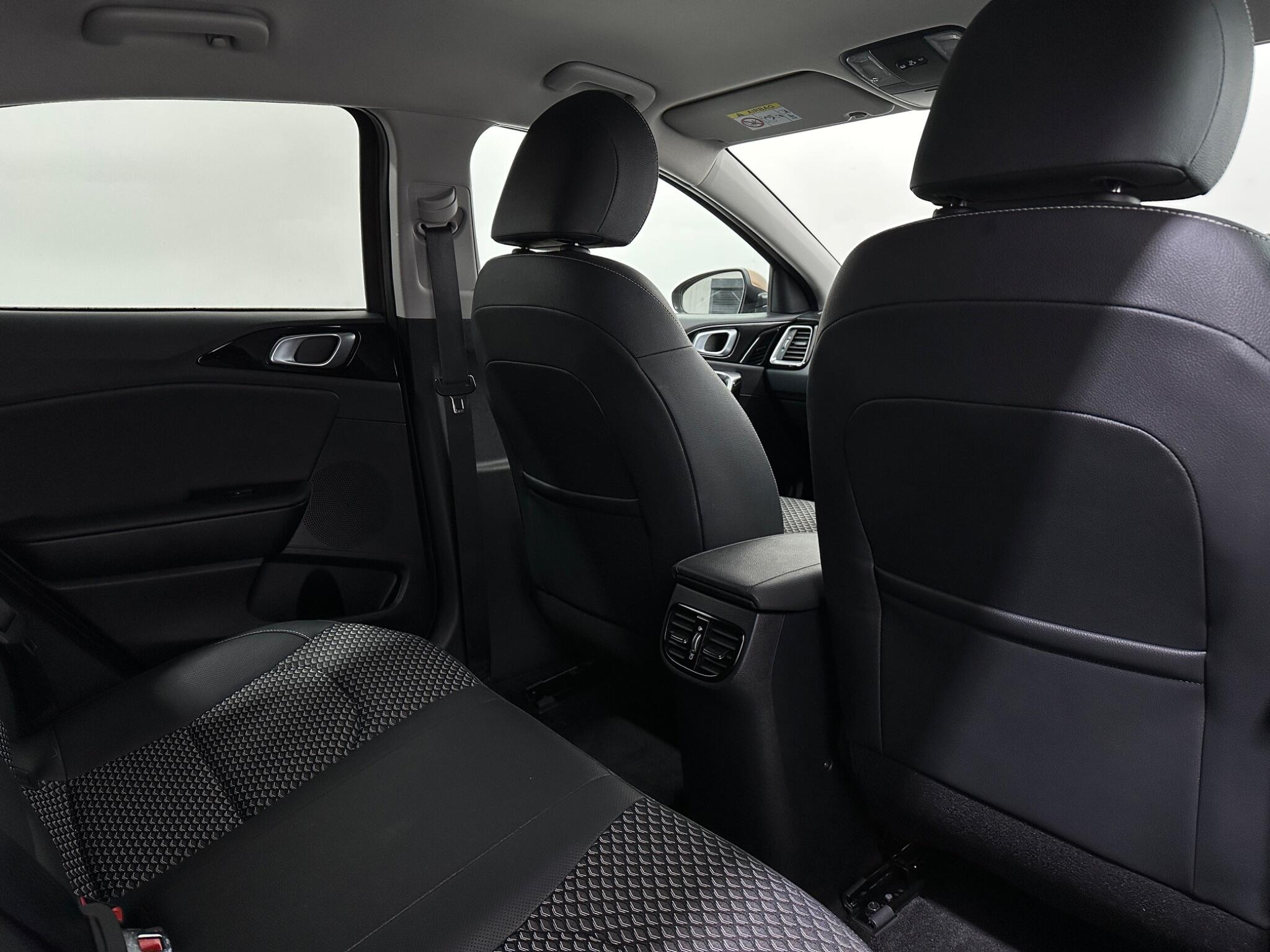 Kia XCeed view 41