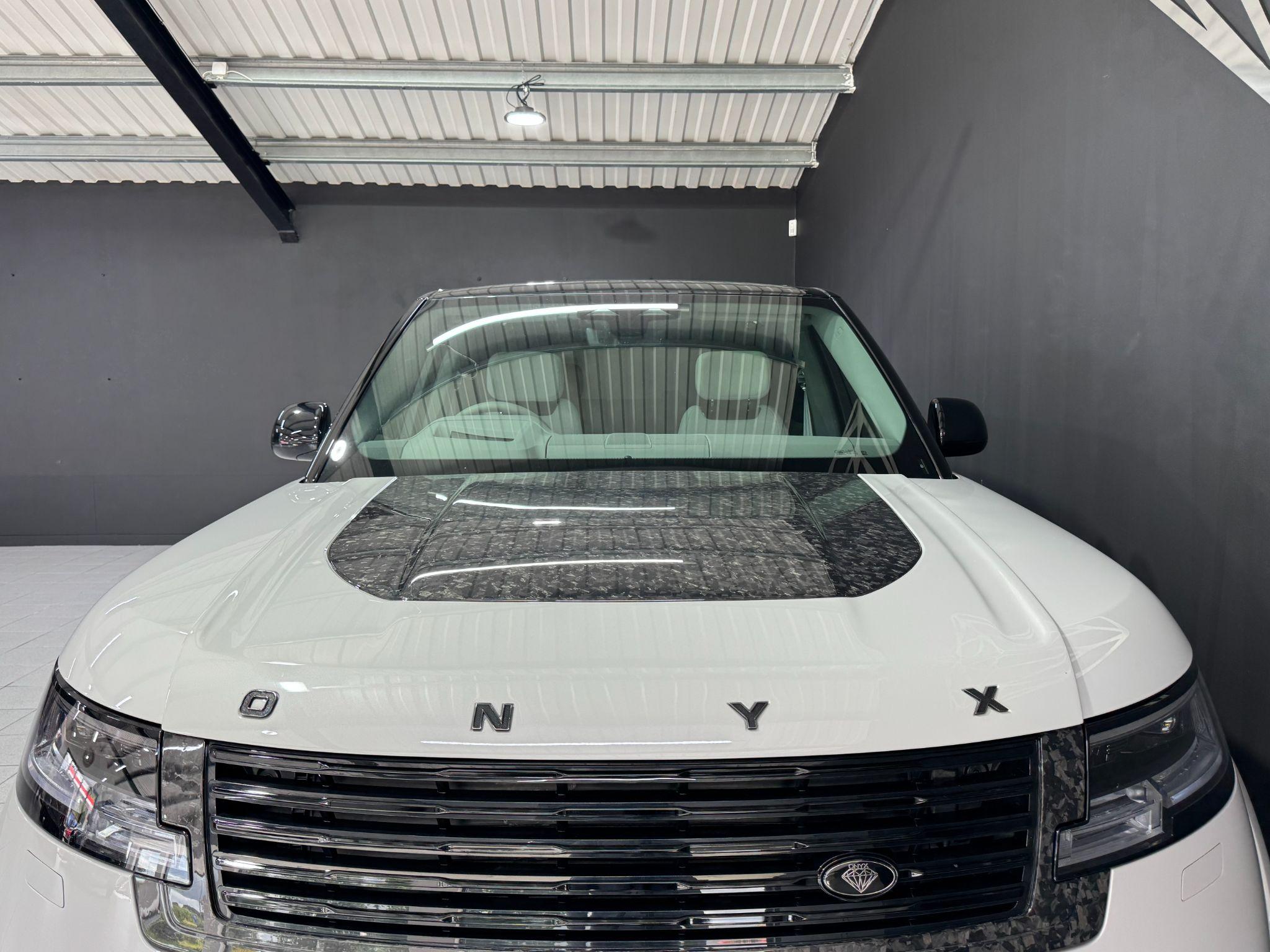 Land Rover Range Rover view 15
