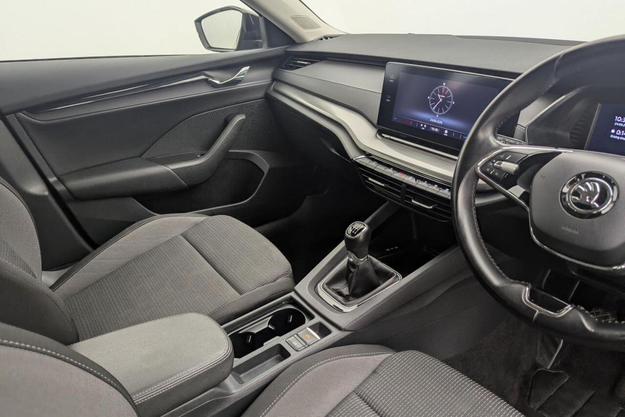 Skoda Octavia view 30
