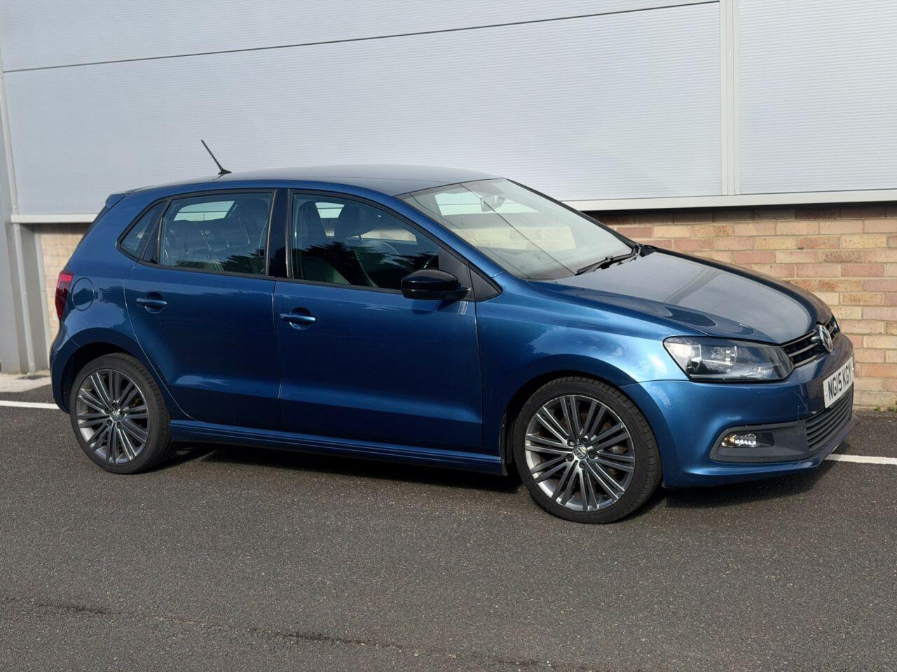 Volkswagen Polo view 104