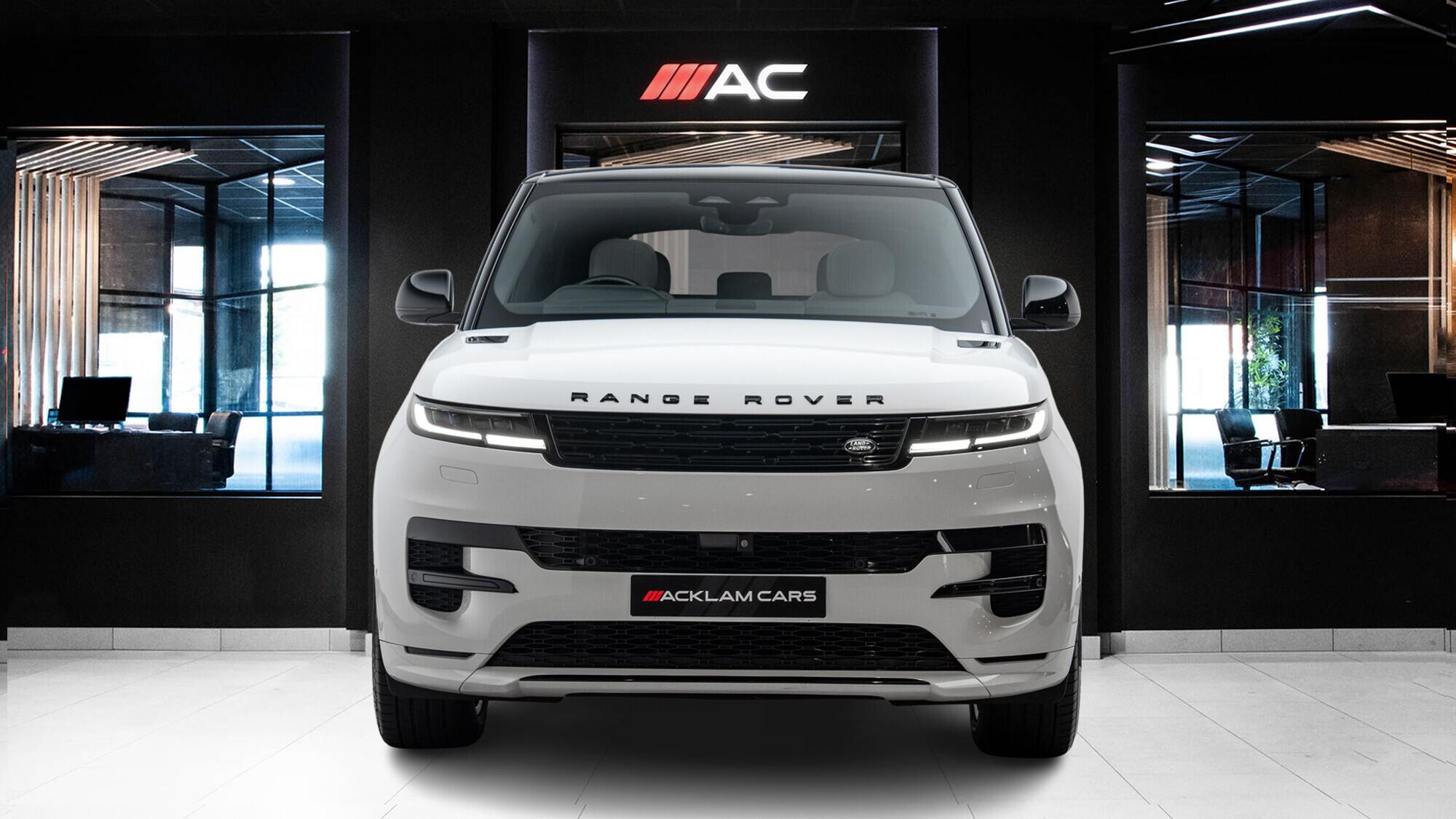 Land Rover Range Rover Sport view 2