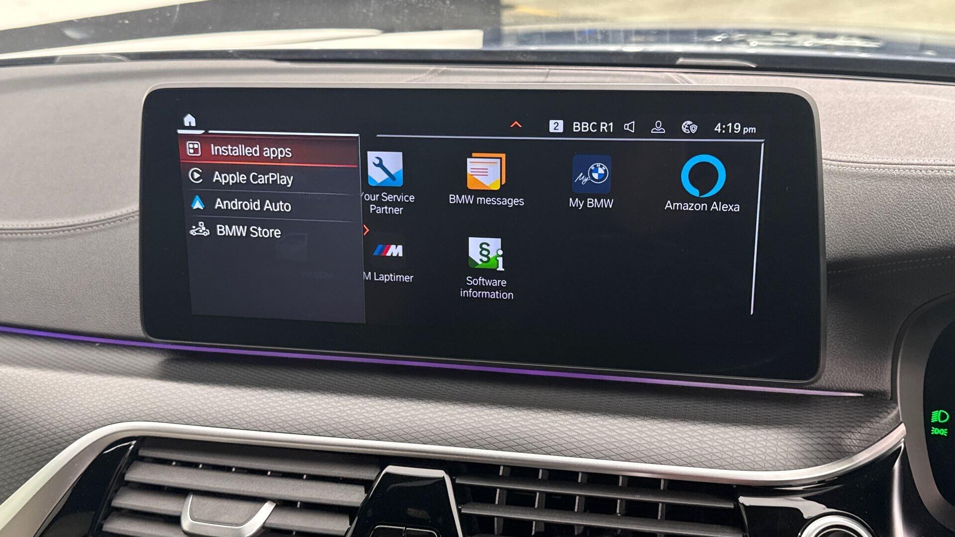 BMW 5 Series view 27