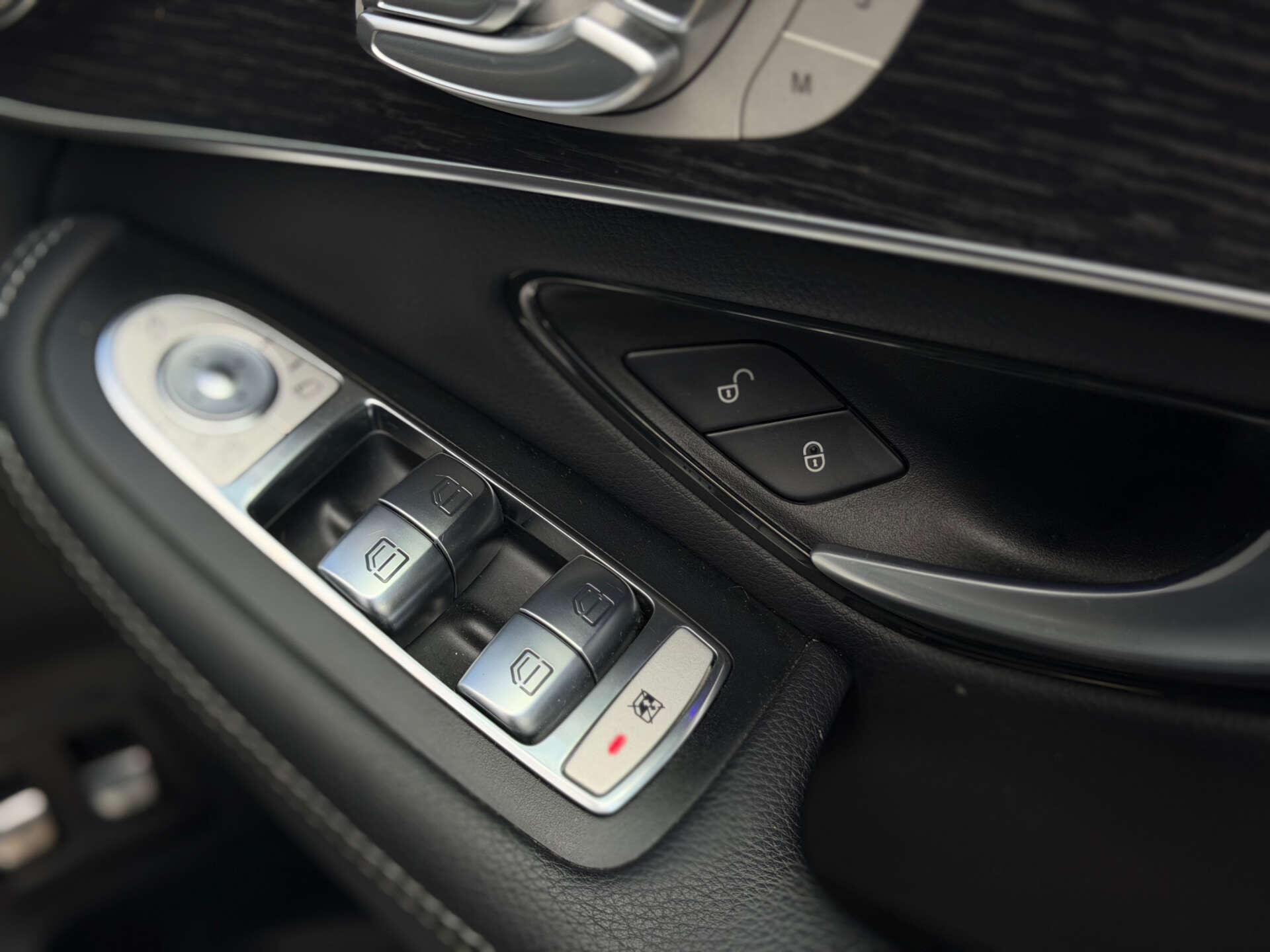 Mercedes-Benz GLC view 22