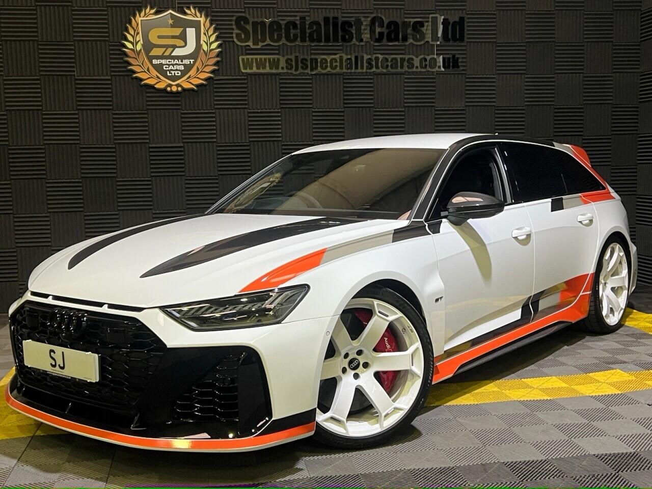 Audi RS6 Avant view 18