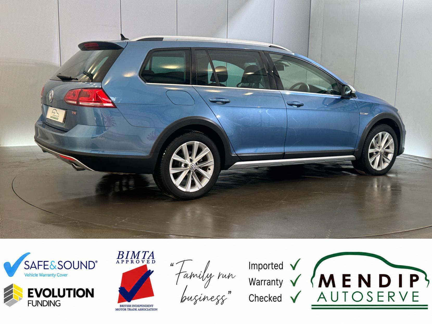 Volkswagen Golf view 25