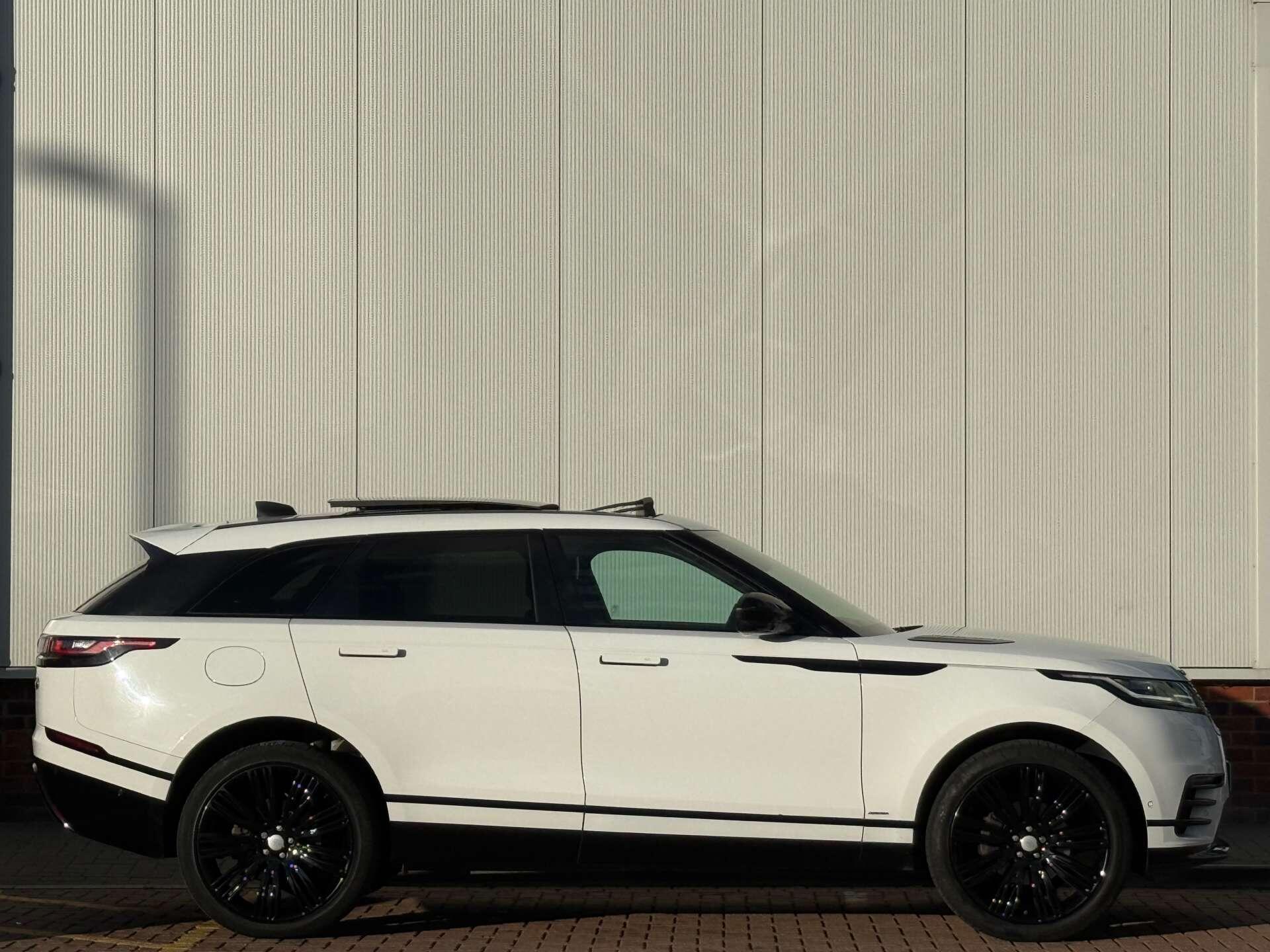 Land Rover Range Rover Velar view 7