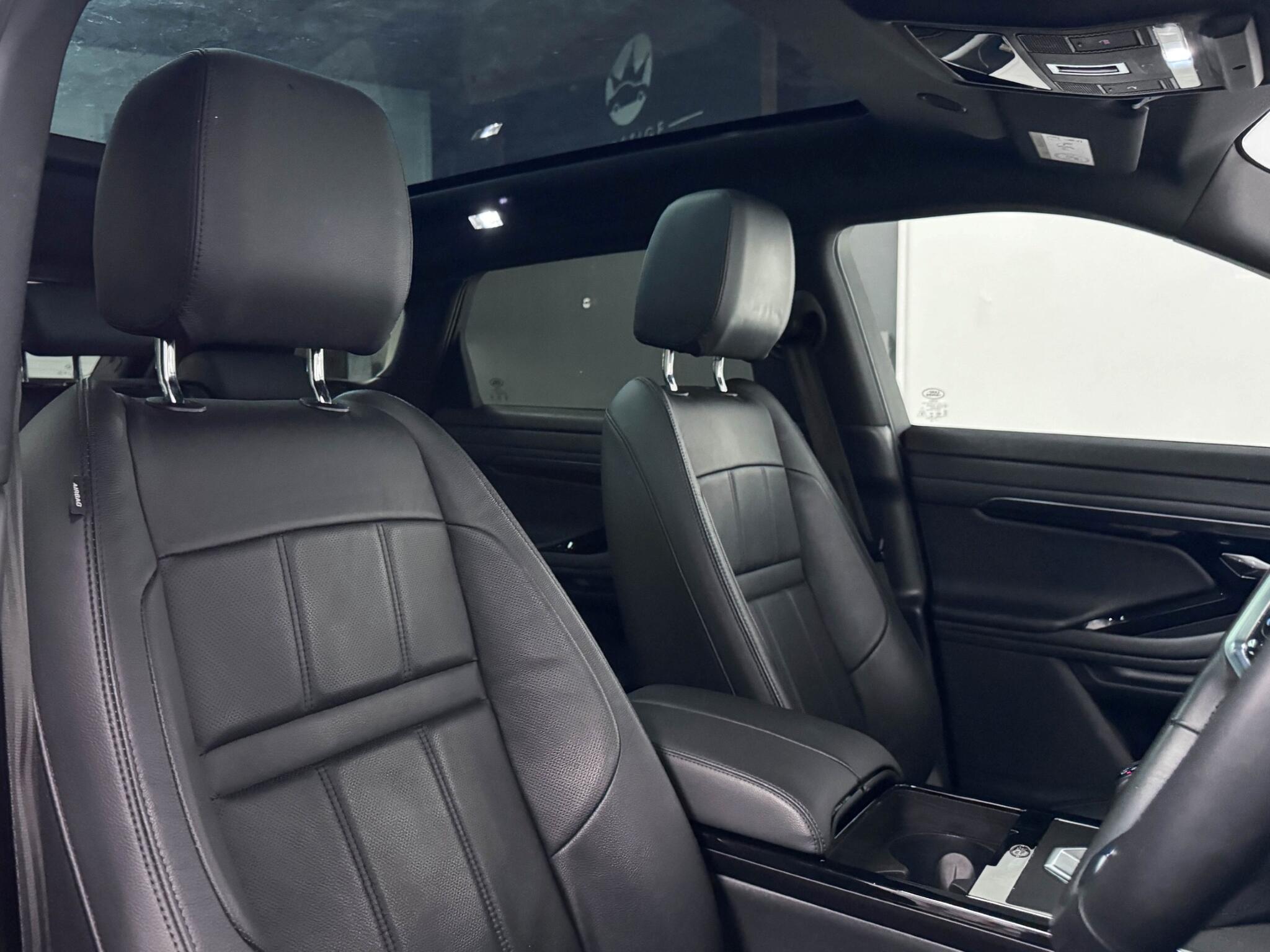 Land Rover Range Rover Evoque view 22