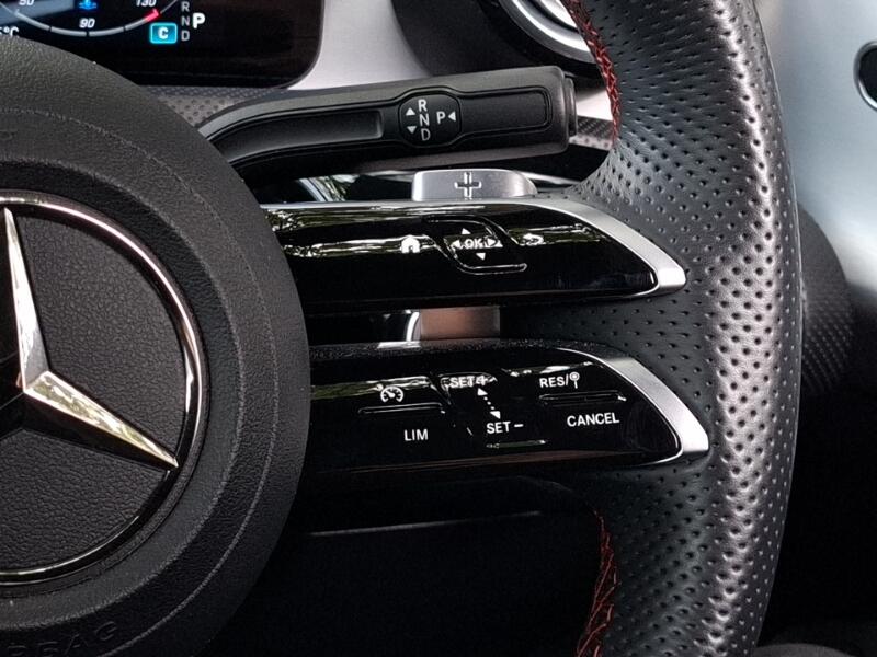 Mercedes-Benz CLA view 13