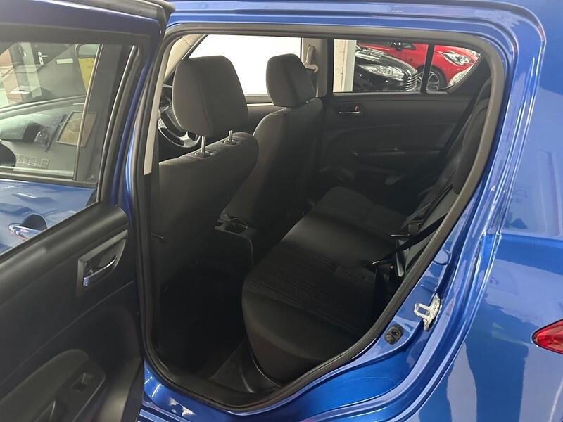 2013 Suzuki Swift image 19