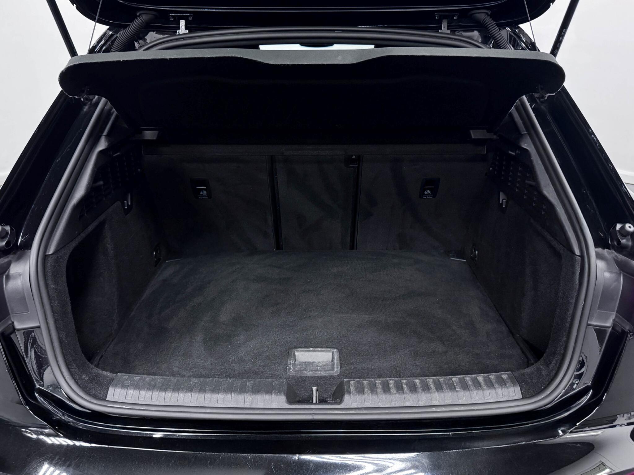 Audi A3 view 7