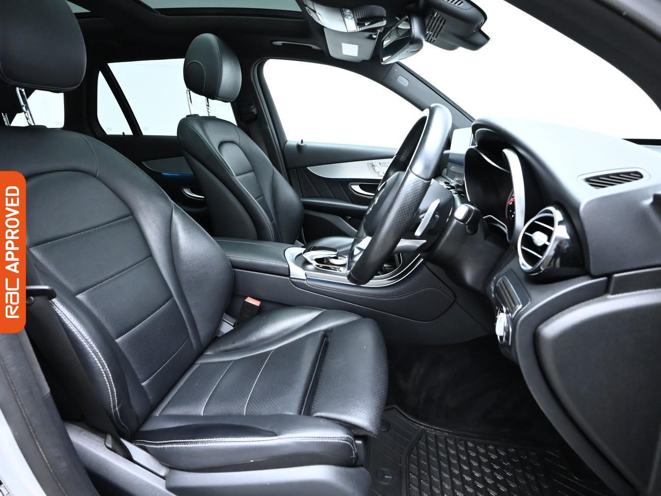 Mercedes-Benz GLC view 11