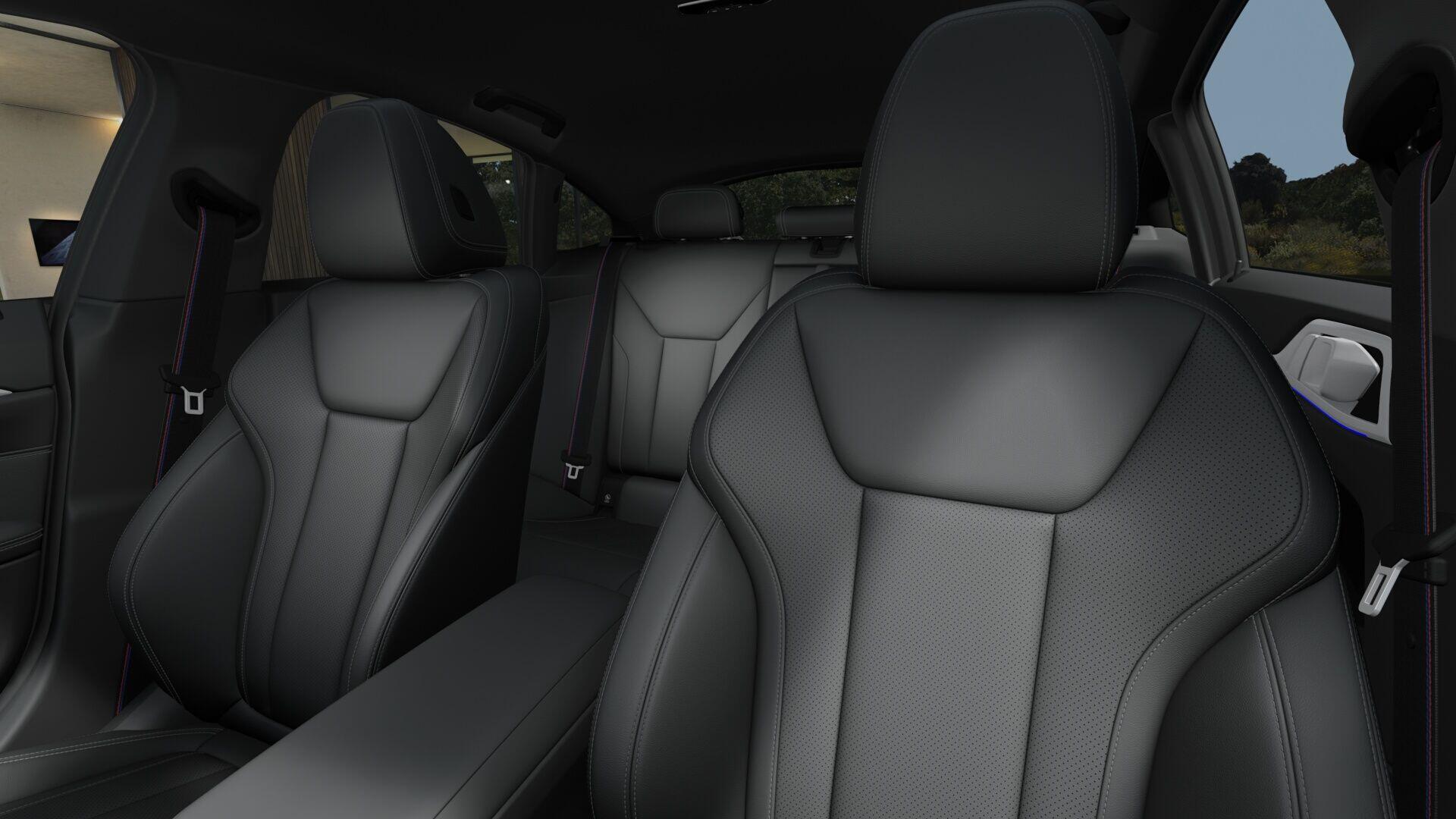 BMW 4 Series view 10