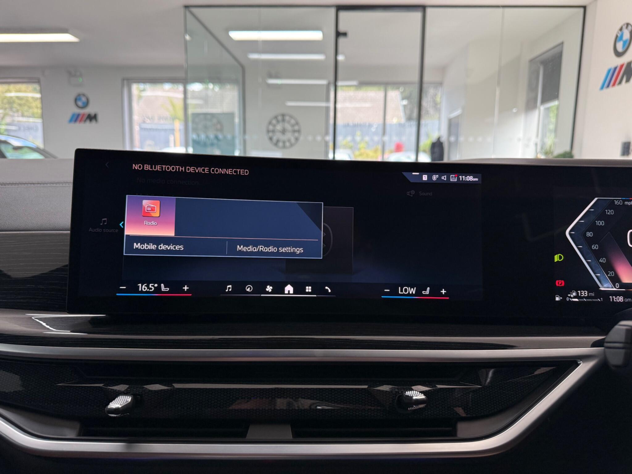 BMW X5 view 31
