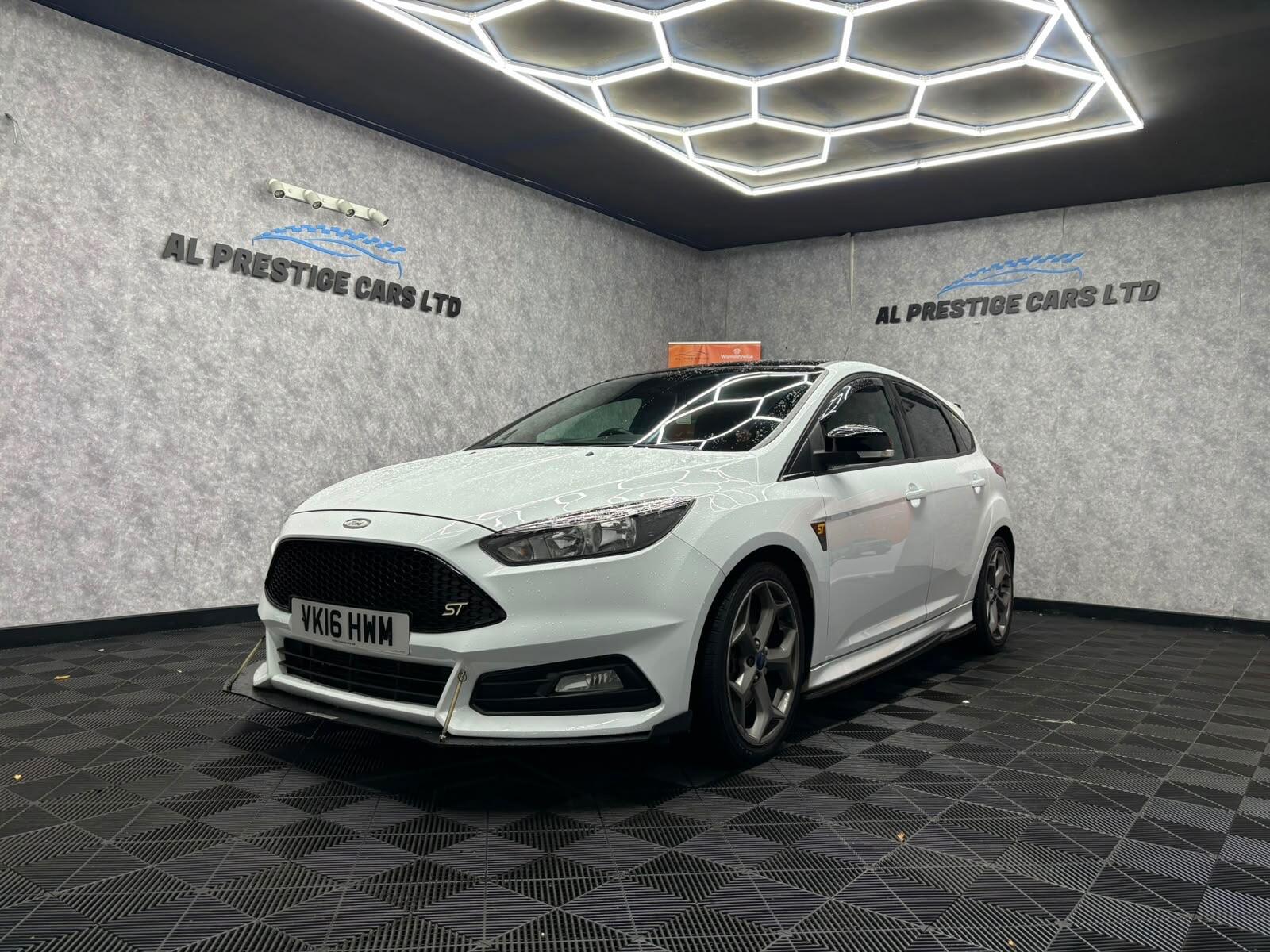 2016 Ford Focus in White for sale