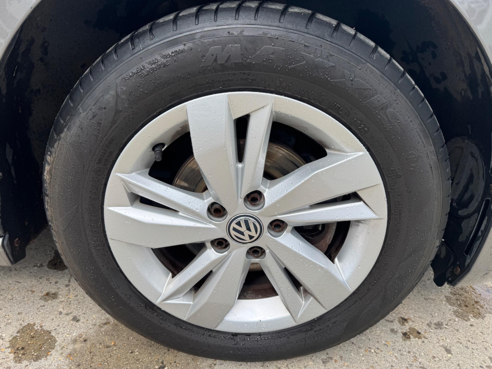 Volkswagen Polo view 14