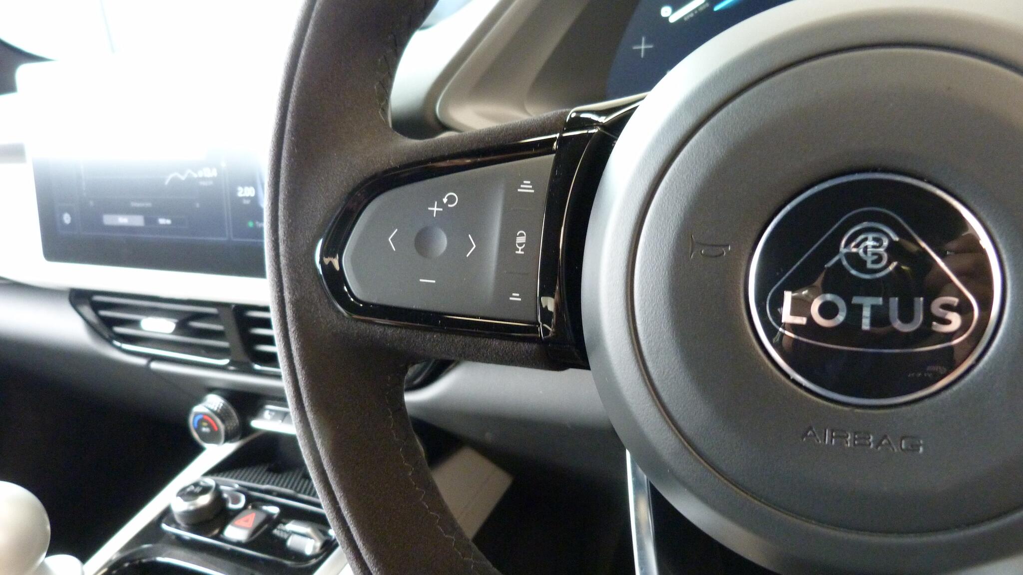 Lotus Emira view 21