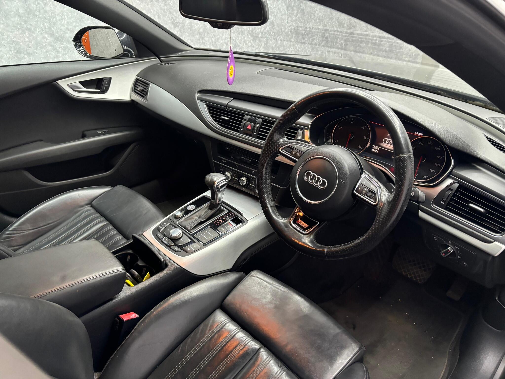 Audi A7 view 4