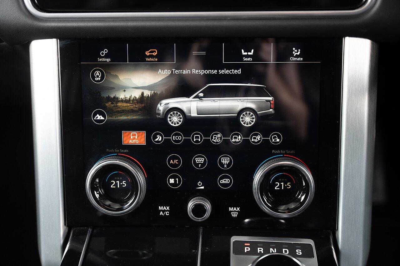 Land Rover Range Rover view 34