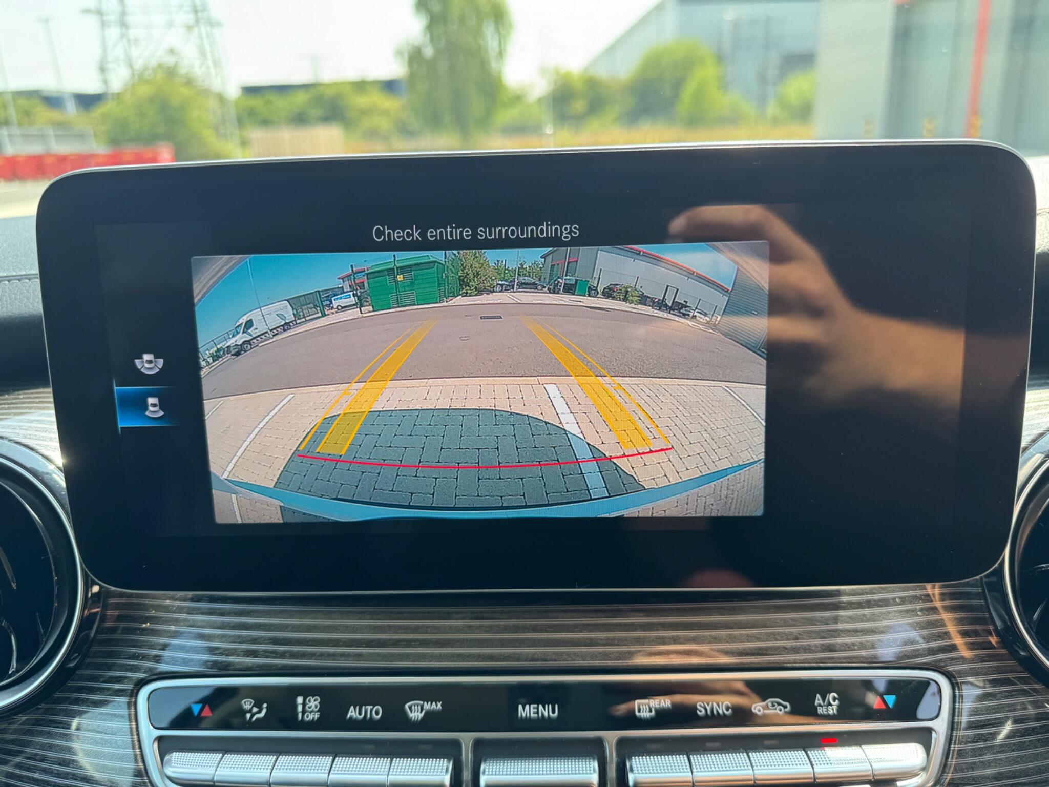 Mercedes-Benz V Class view 41