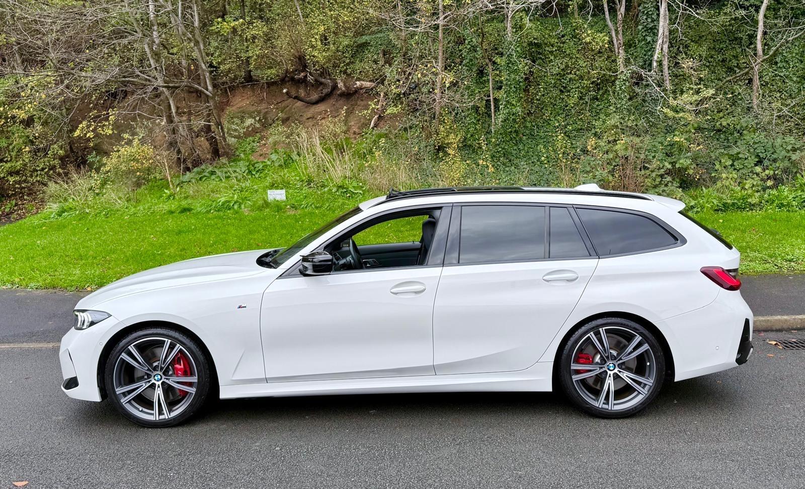 BMW 3 Series view 3
