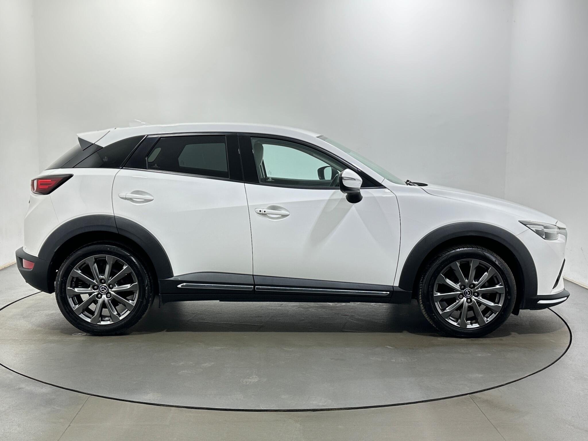 Mazda CX-3 view 9