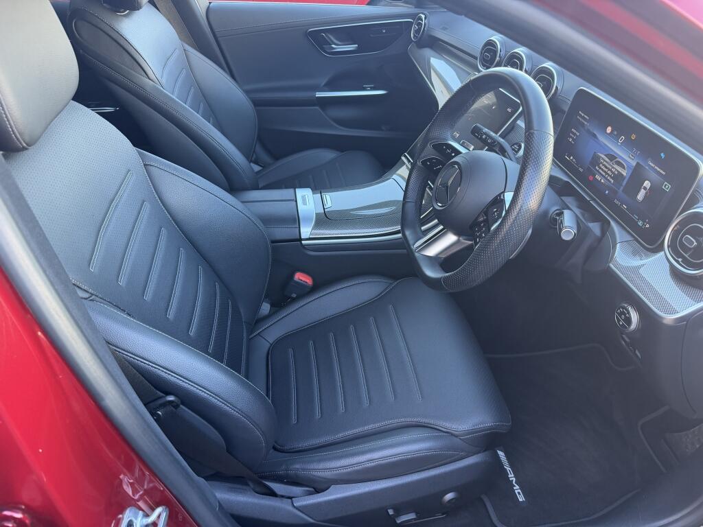Mercedes-Benz C-Class view 6