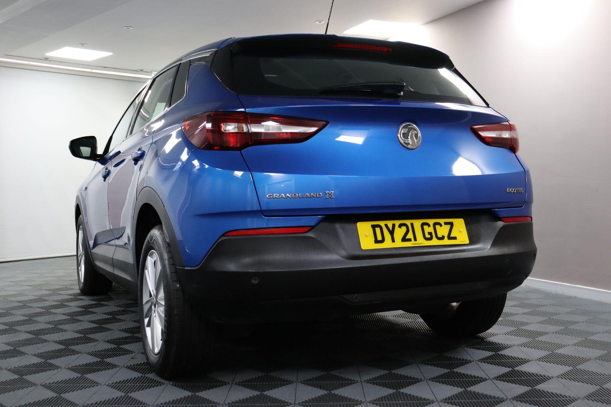 Vauxhall Grandland X view 29