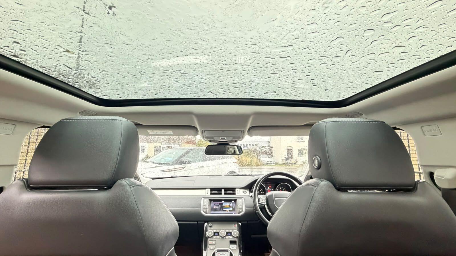 Land Rover Range Rover Evoque view 13